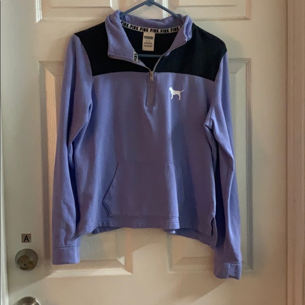 Quarter zip pull over